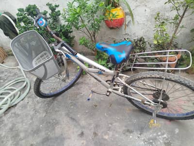 cycaal like new