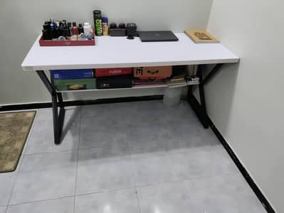 Office work table