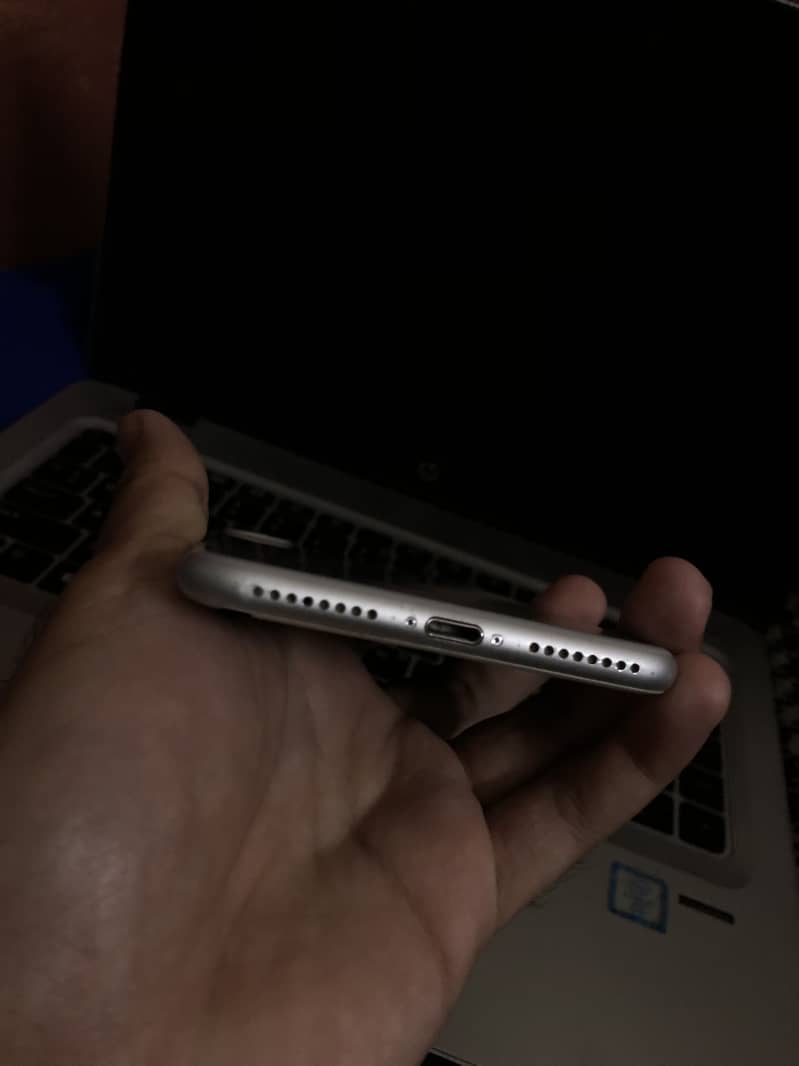 iPhone 7 Plus PTA 2