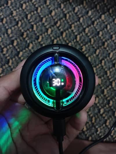 Memo cx19 cooling fan with wireless charging and temperature display