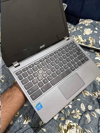 Acer C740 Chromebook