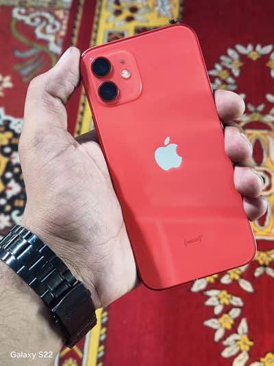 Apple iPhone 12