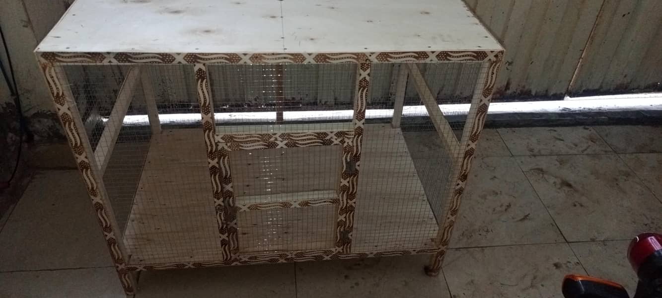 hens cage 0