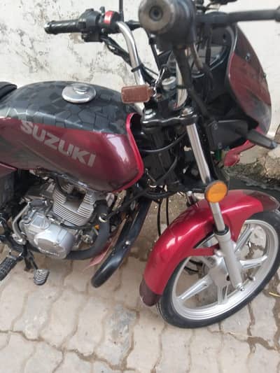 Suzuki 110 urgent sale in very good condition