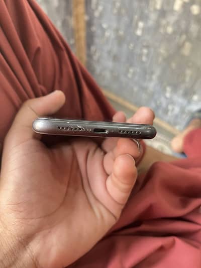 iPhone 11 jv 64gb water pack