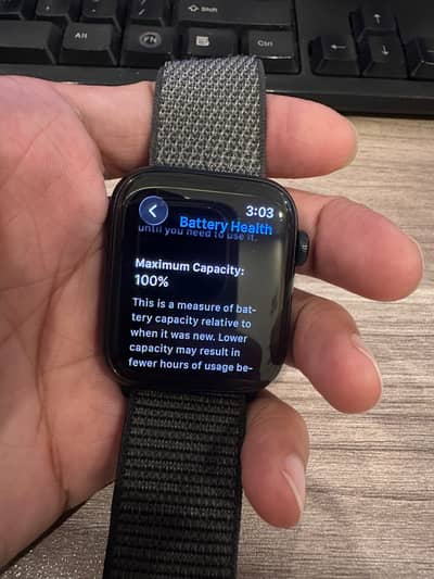 Apple Watch SE 3 44MM Brand New Just Unboxed Warrenty Until 03/02/2027