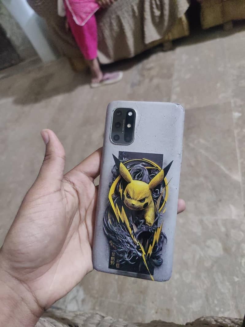 One Plus 8T 6