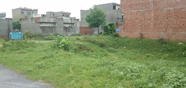 10 Marla On Ground Possession Plot Available On Very Hot Location pak Arab Housing Society