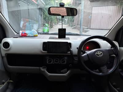 Toyota Passo 2015