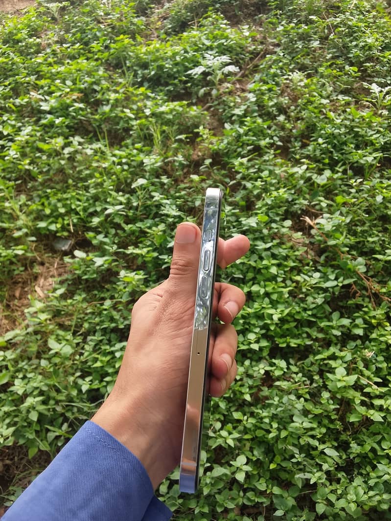 14 pro max 5