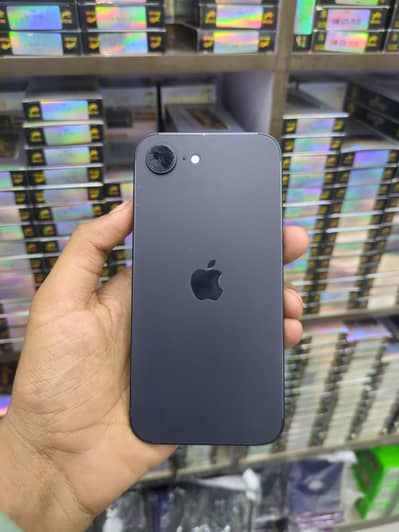 Apple iPhone 16e