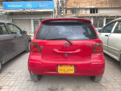 Toyota Vitz 2001