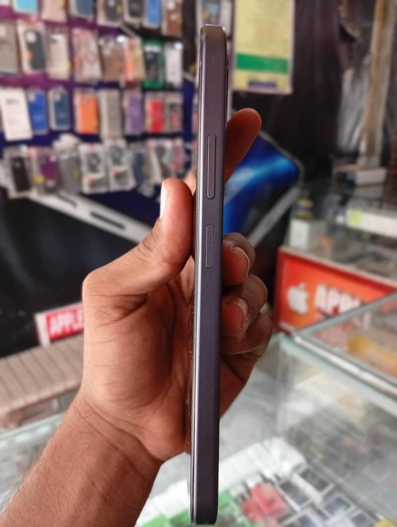 OPPO A6s 4