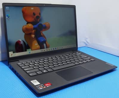 LENOVO 13th Gen Ryzen 5 7520U/16GB DDR5 RAM/256GB/4GB GPU/4K Display