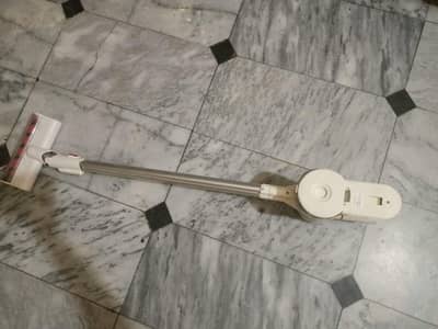 Cordless Vacuum Cleaner