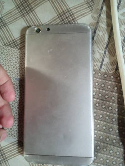 OPPO F1s [exchange possible]4/64