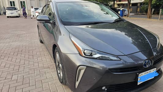 Toyota Prius 2021 S Touring Selection