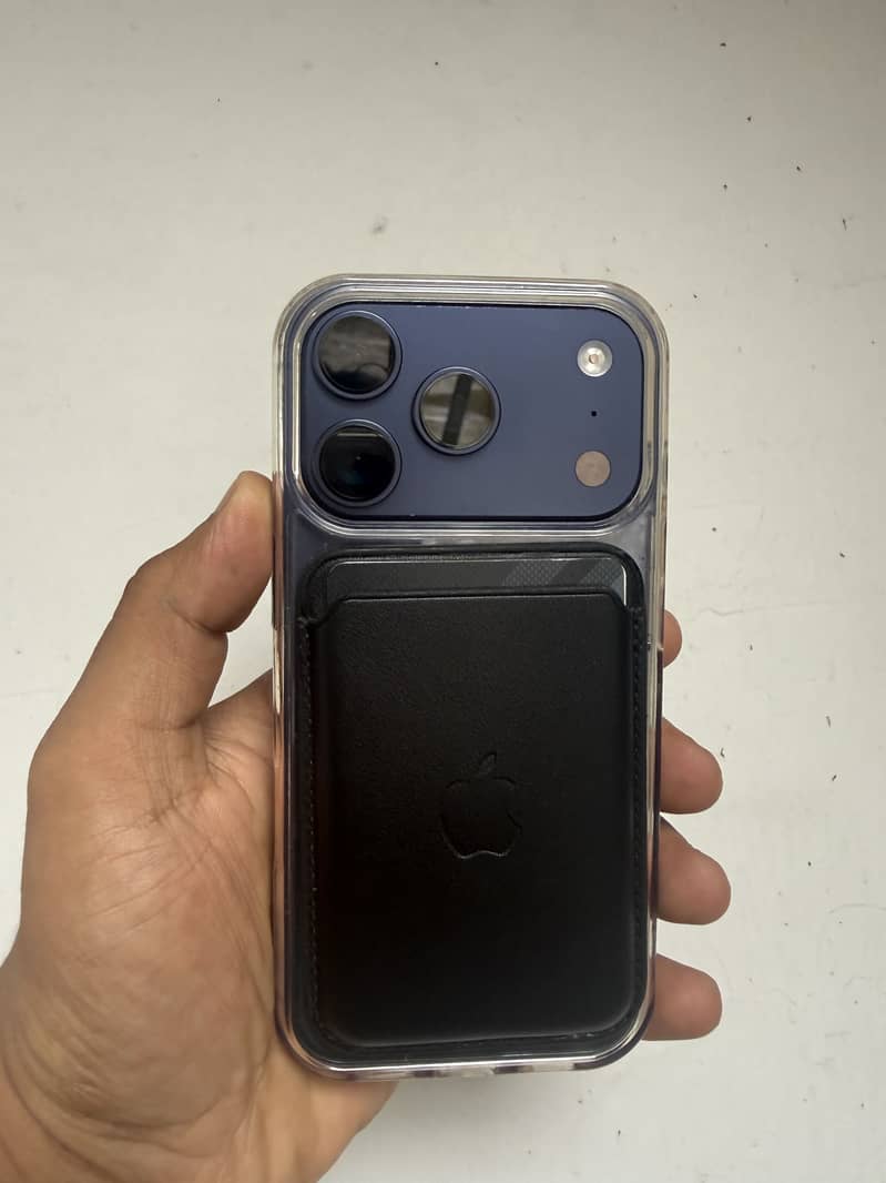 iPhone 17 pro 0