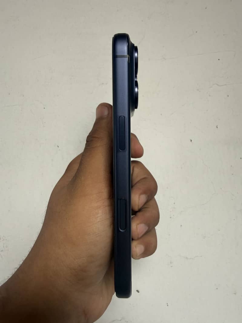 iPhone 17 pro 3