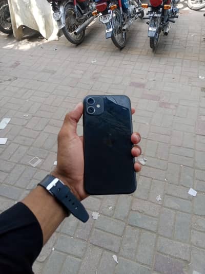 Apple iPhone 11