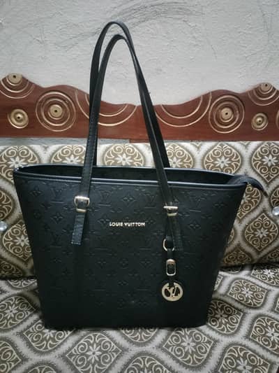 brand LV