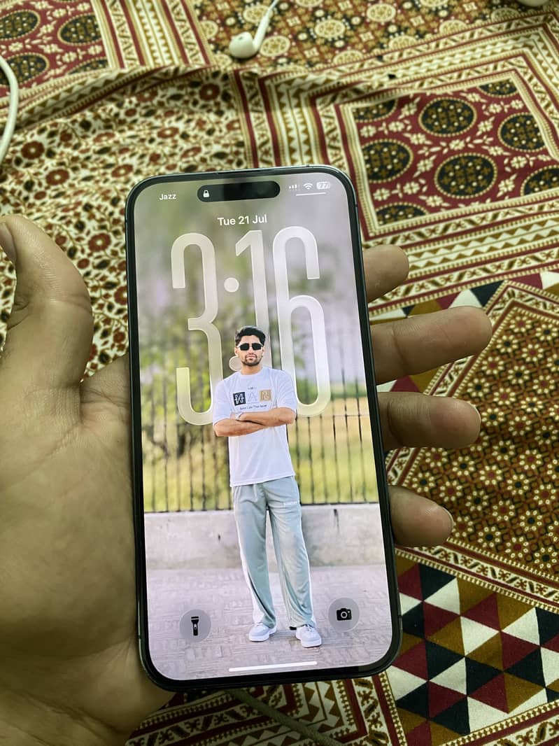 Iphone 14 pro max 3