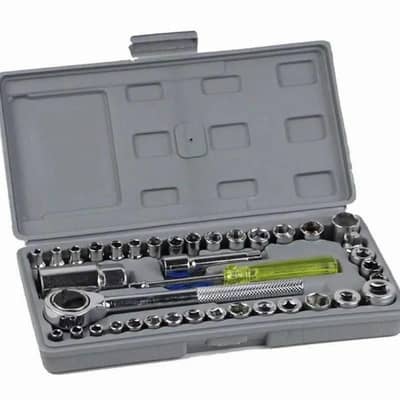 40 piece's tool kit brand new shop