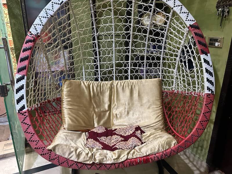 Outdoor Swing 0