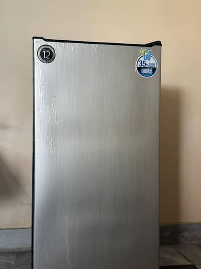dawlance refrigerator good condition