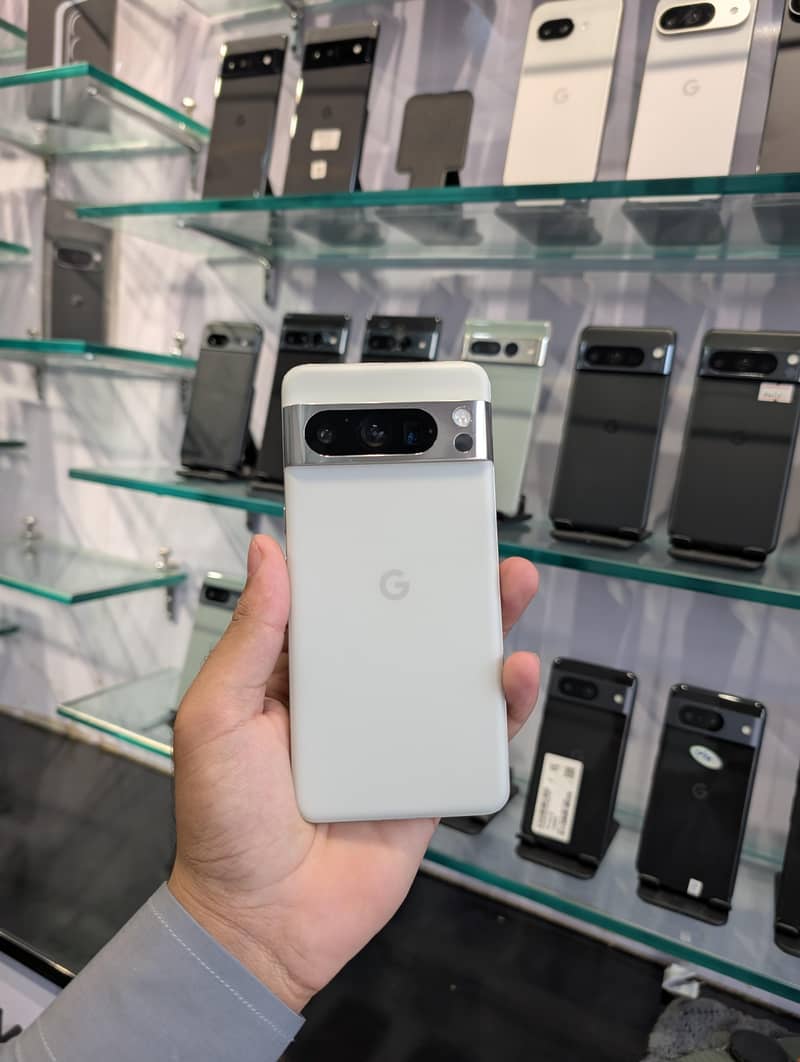 Google Pixel 8 Pro 0