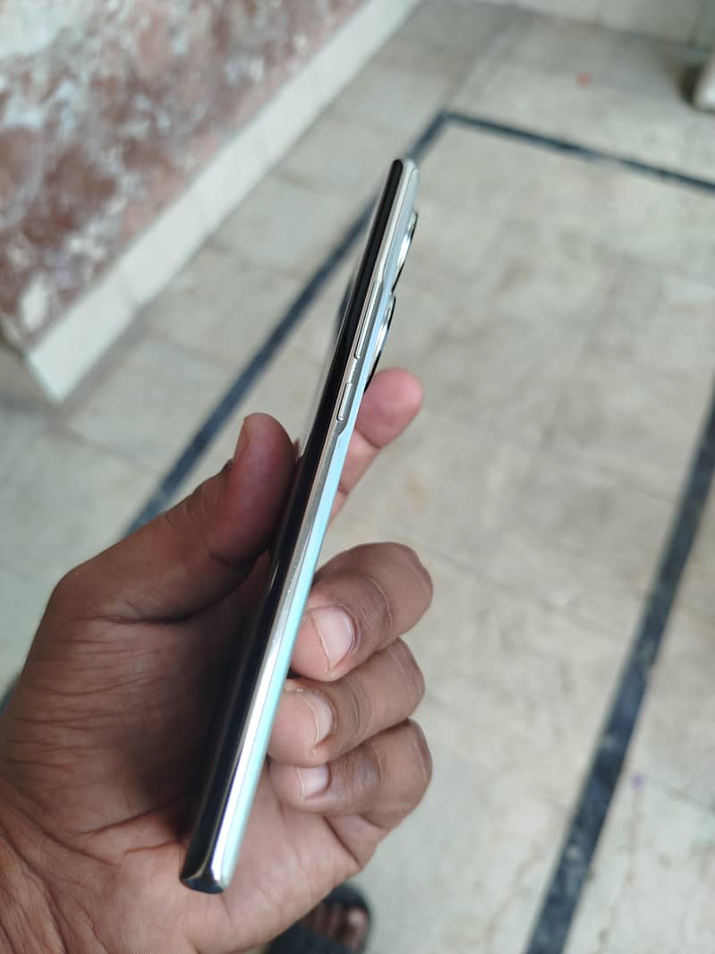 Honor 70 5