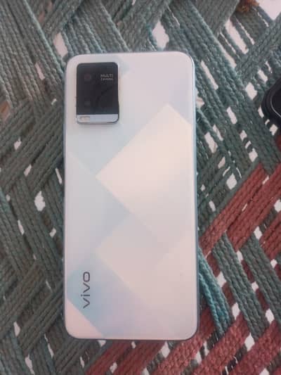 Vivo Y21