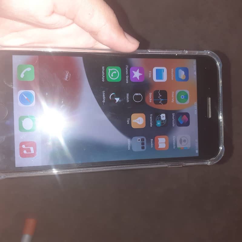 Apple iPhone 7 Plus 1
