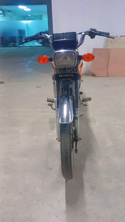 Honda CG 125 black Color