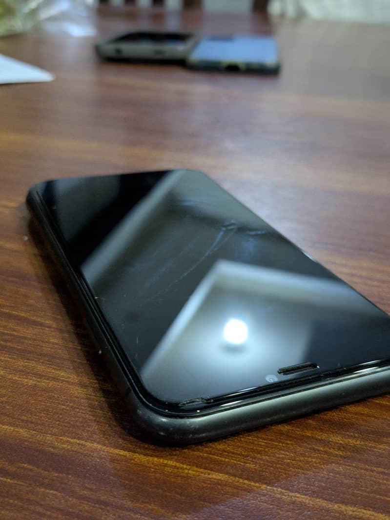 Apple iPhone 11 2