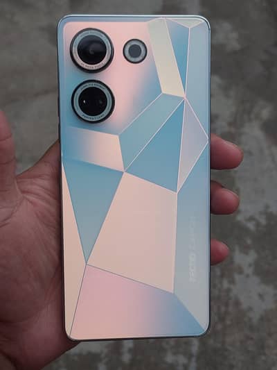 Tecno CAMON 20