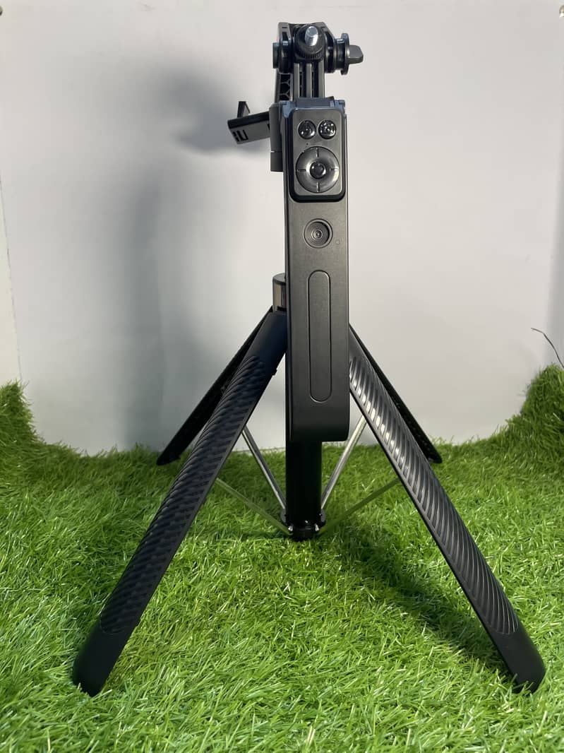 AI Tracking Stand | Multi-Function Smart Auto Face Tracking 4