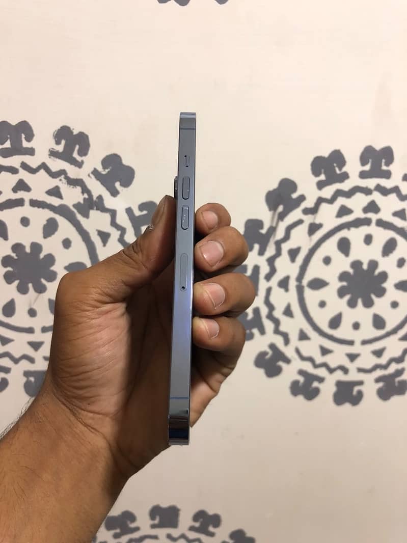 iPhone 13 Pro 256GB | Dual SIM PTA | UAE Import | Excellent Condition 3