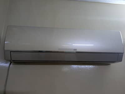 Gree 1.5 Ton Invertor