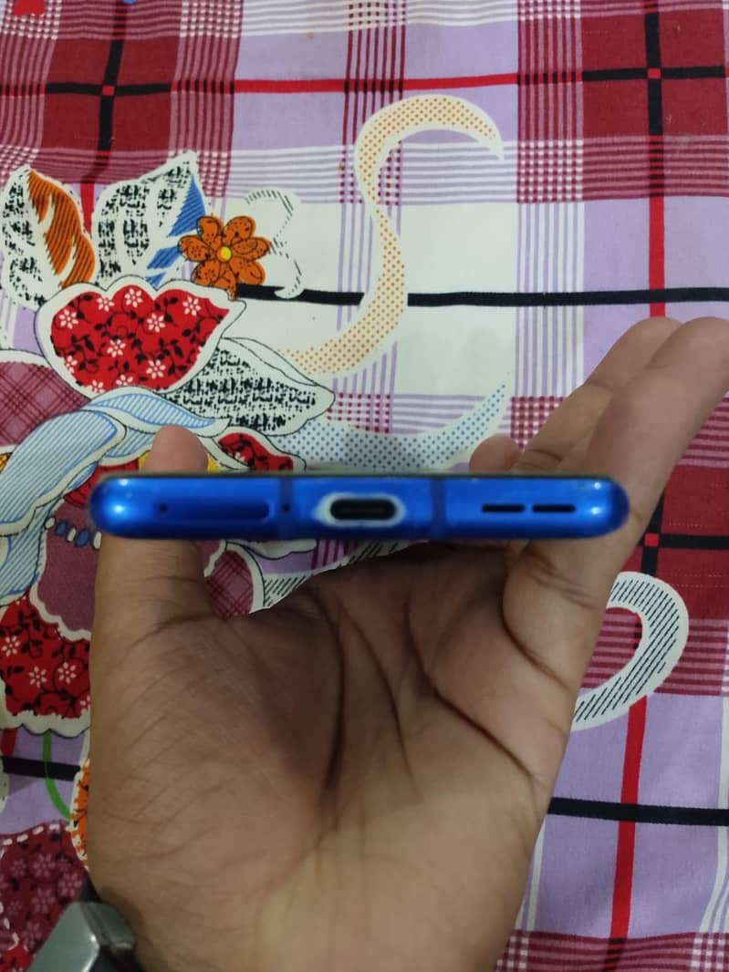 One Plus 8 Pro 4