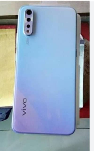 Vivo S1