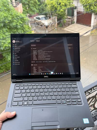 Dell Latitude 7390 2-1 Touch