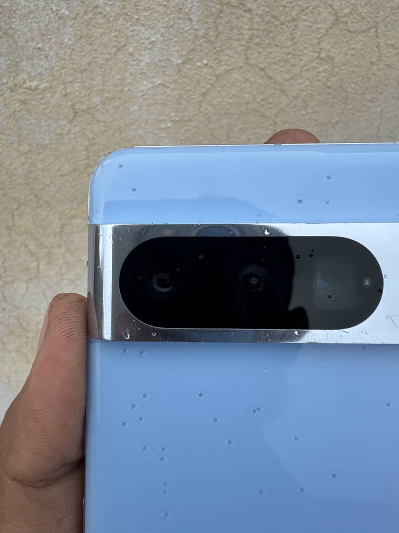 Google Pixel 8 Pro 4