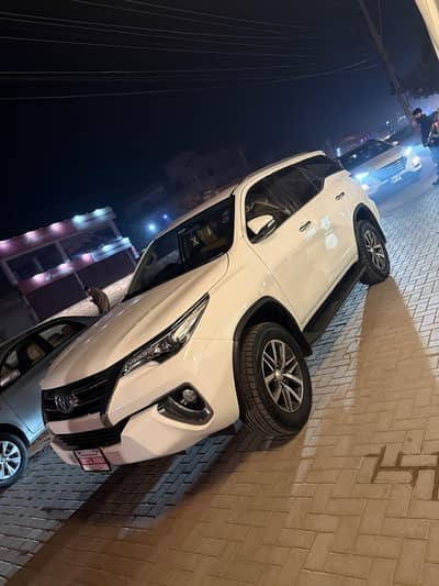 Toyota Fortuner V 2017