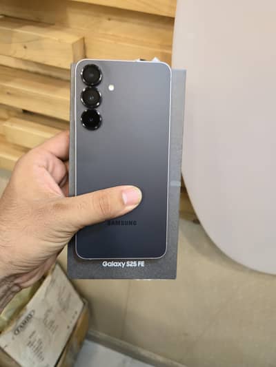 Samsung Mobile S25 FE 8/128 dead final 105000