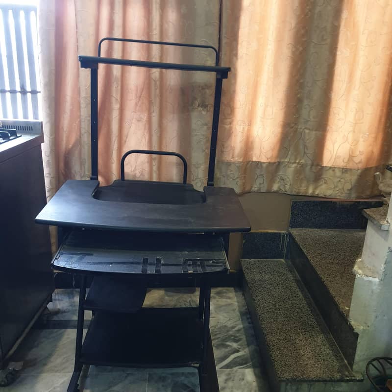 Computer table 2