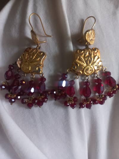 beautiful earings and rings