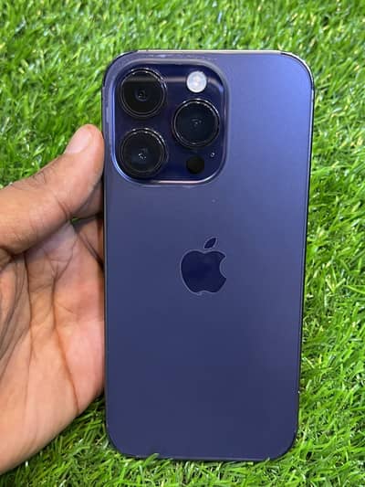 iphone 14pro non pta factory unlock/ 256 gb 10/10 health 94 p