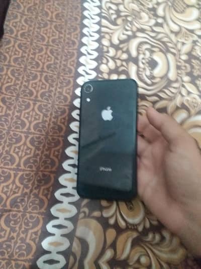 Apple iPhone XR