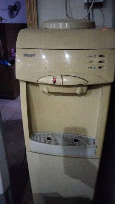 Water Dispenser For Sell